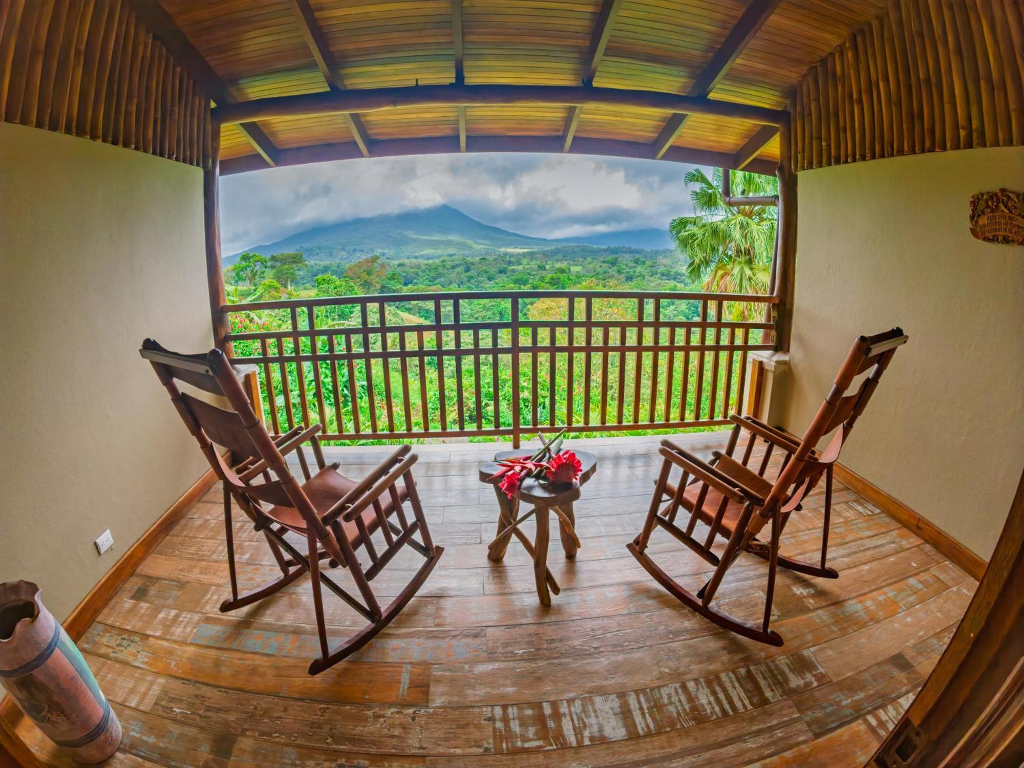 Lost Iguana Resort And Spa La Fortuna Номер фото